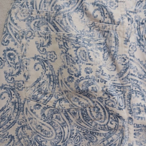 Lauren Jeans‎ Co Women's Dark Wash Denim Jean Shorts - 16 (38X7) - Picture 13 of 14